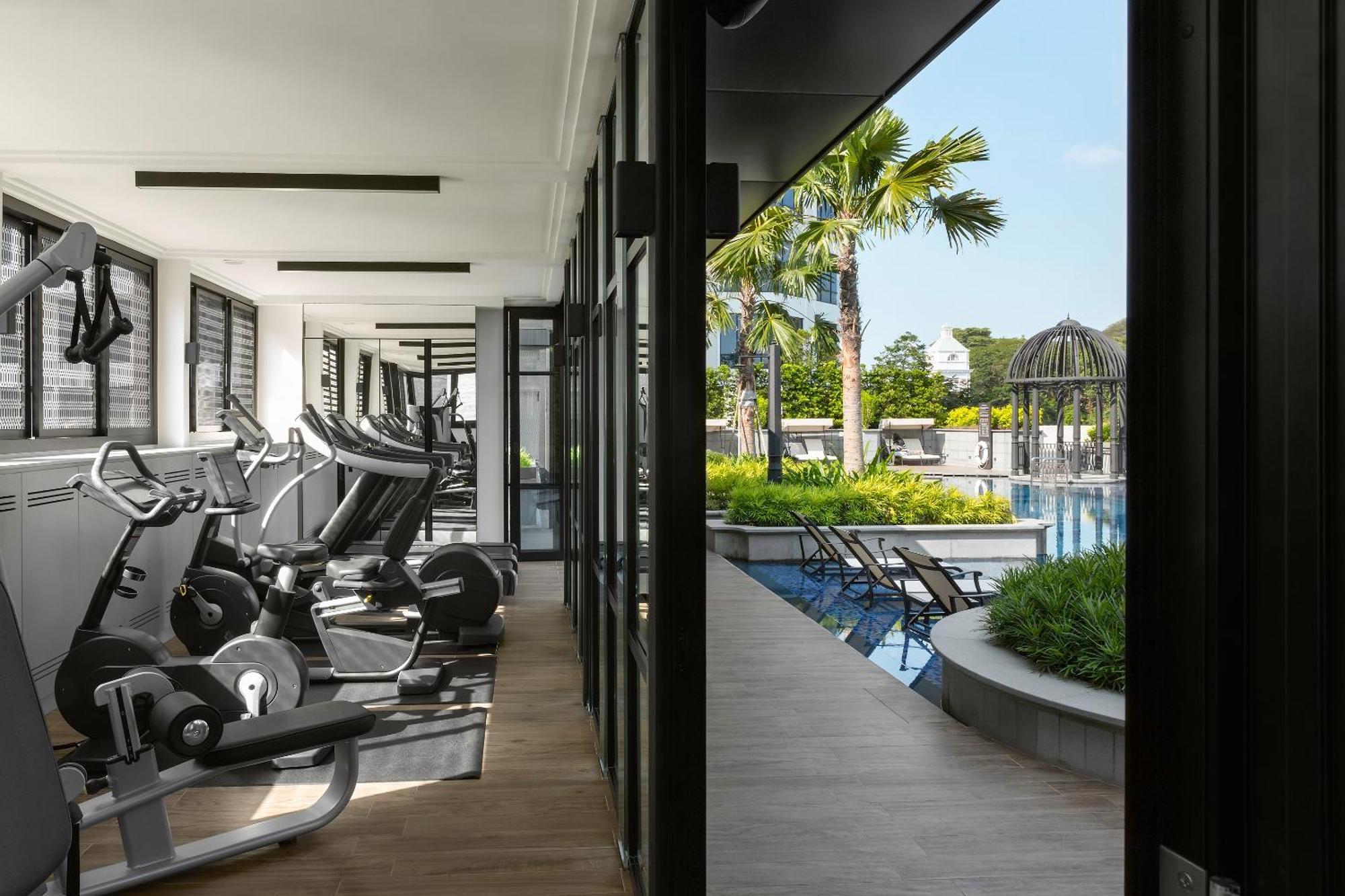 Grand Park City Hall Singapore Exterior photo The gym at The Hari