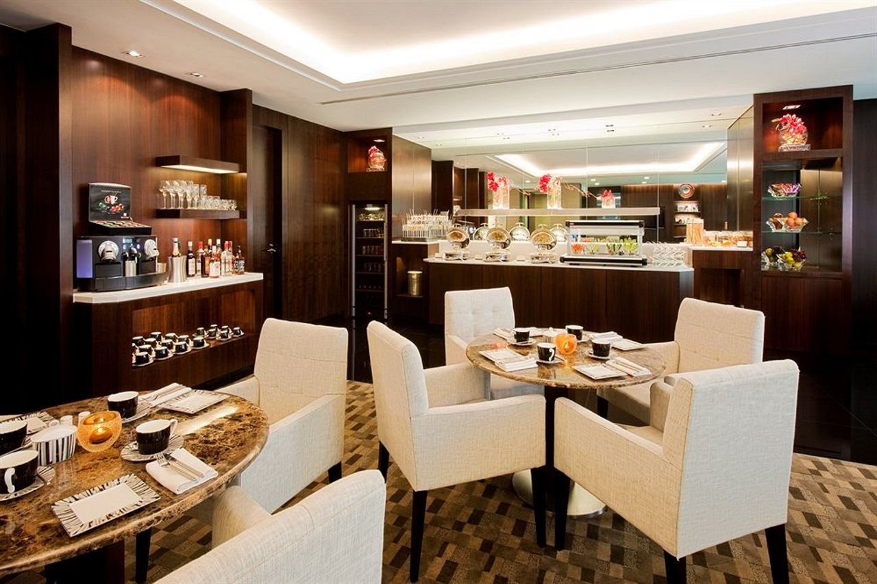 Grand Park City Hall Singapore Exterior photo The lounge at the airport