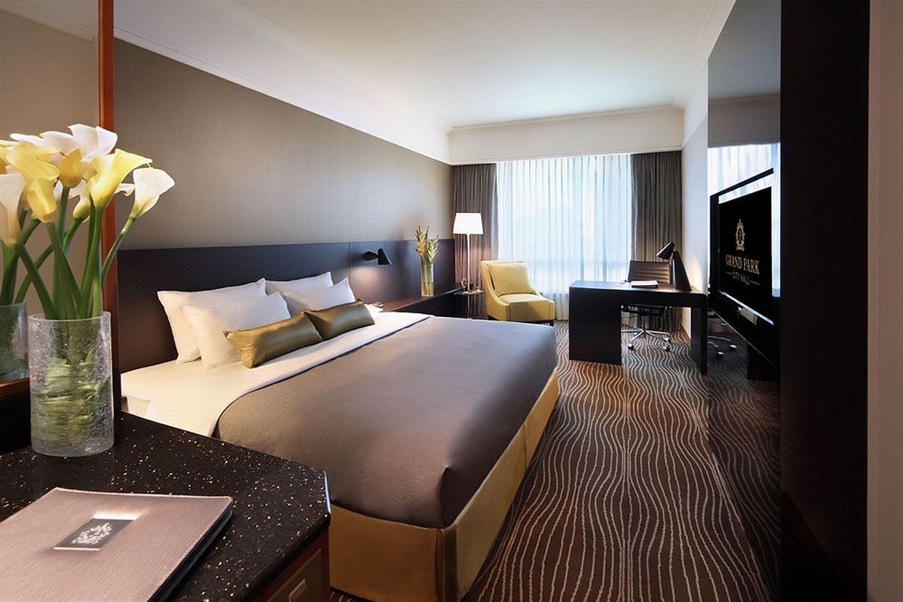 Grand Park City Hall Singapore Exterior photo Deluxe Room